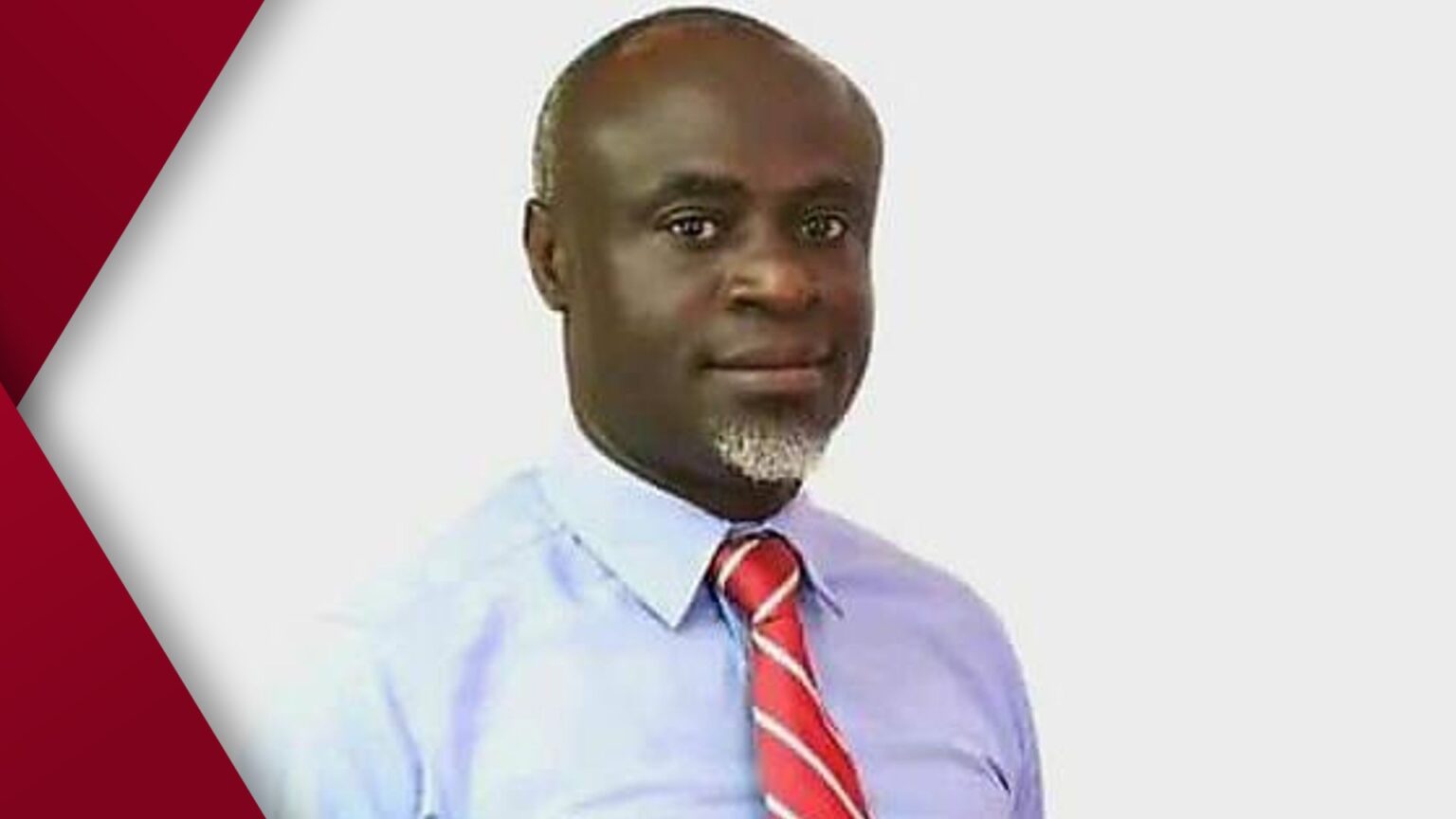 Close-up portrait of a person named Simamo looking at the camera